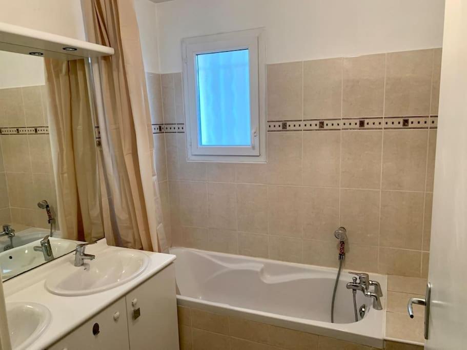 Appart T3 Jardin 1 Km La Plage ! Marseille Exterior photo
