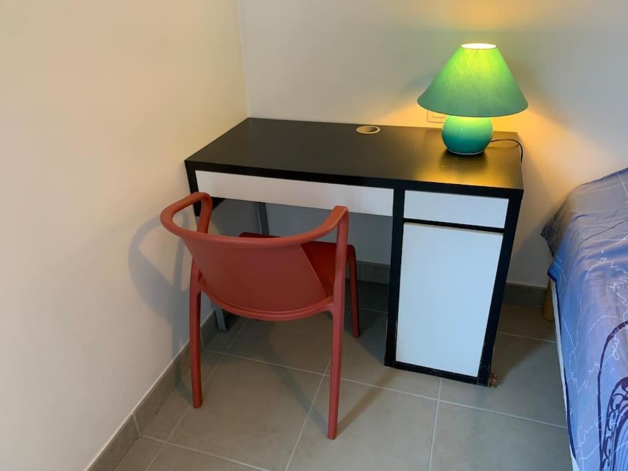 Appart T3 Jardin 1 Km La Plage ! Marseille Exterior photo